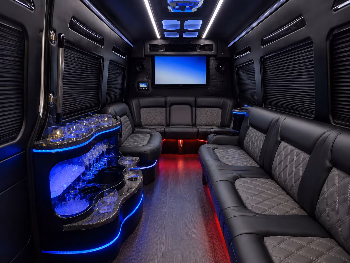 let tampacharterbuscompany net handle rays game transportation to tropicana field