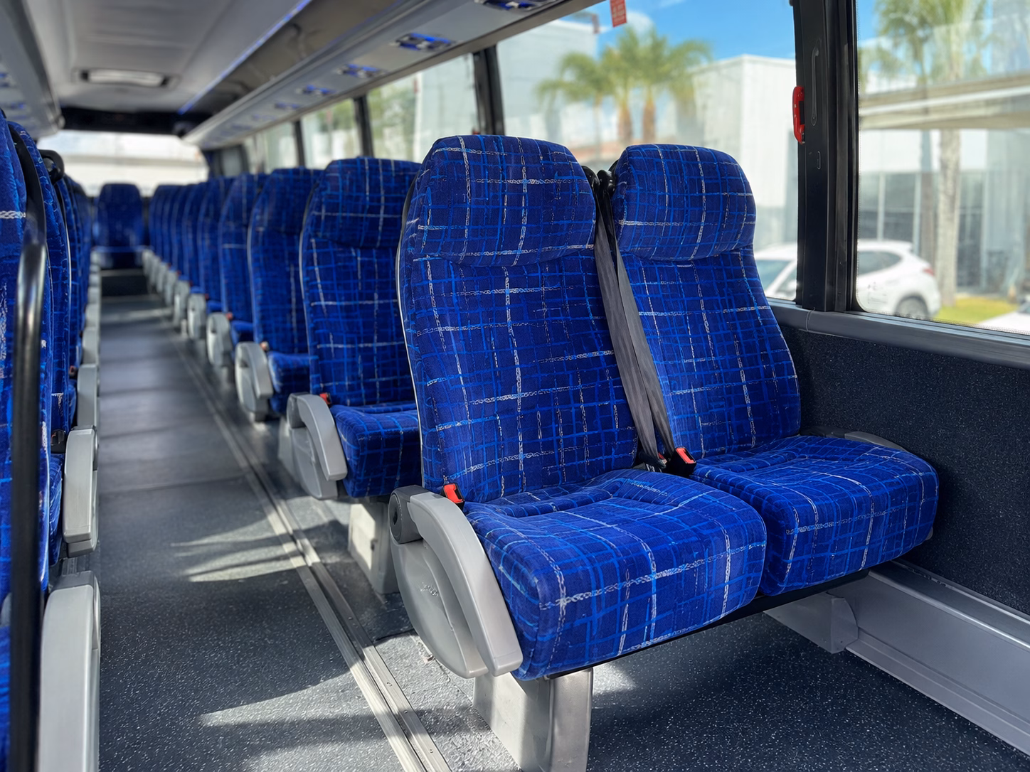 wedding shuttle services between tampa hotels and your venue